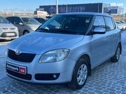 Шкода Фабия 2008 в Львове на Automoto.ua Серый Шкода Фабия, объемом двигателя 1.4 л и пробегом 220 тыс. км за 4790 $, фото 1 на Automoto.ua
