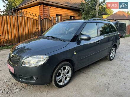 Сірий Шкода Фабія, об'ємом двигуна 1.6 л та пробігом 204 тис. км за 6450 $, фото 1 на Automoto.ua