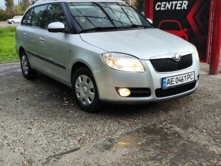 Серый Шкода Фабия, объемом двигателя 1.4 л и пробегом 205 тыс. км за 5350 $, фото 1 на Automoto.ua