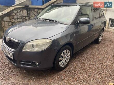 Серый Шкода Фабия, объемом двигателя 1.39 л и пробегом 302 тыс. км за 4950 $, фото 1 на Automoto.ua