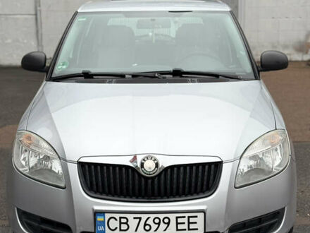 Серый Шкода Фабия, объемом двигателя 1.39 л и пробегом 242 тыс. км за 4850 $, фото 1 на Automoto.ua