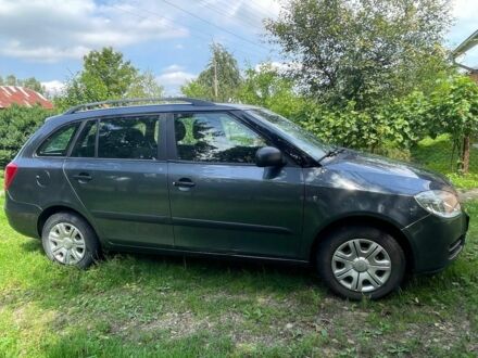 Шкода Фабия 2009 в Болехове на Automoto.ua Серый Шкода Фабия, объемом двигателя 1.2 л и пробегом 213 тыс. км за 5200 $, фото 1 на Automoto.ua