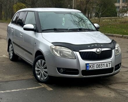 Серый Шкода Фабия, объемом двигателя 1.4 л и пробегом 194 тыс. км за 4400 $, фото 1 на Automoto.ua