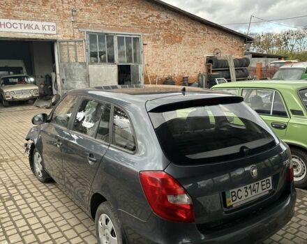 Сірий Шкода Фабія, об'ємом двигуна 1.2 л та пробігом 300 тис. км за 1000 $, фото 1 на Automoto.ua