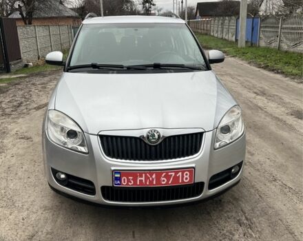 Сірий Шкода Фабія, об'ємом двигуна 1.6 л та пробігом 240 тис. км за 6659 $, фото 1 на Automoto.ua