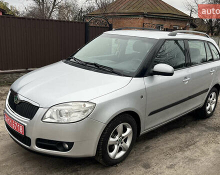 Сірий Шкода Фабія, об'ємом двигуна 1.6 л та пробігом 240 тис. км за 6659 $, фото 1 на Automoto.ua