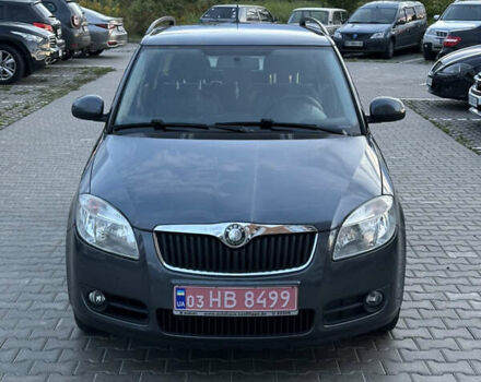 Сірий Шкода Фабія, об'ємом двигуна 1.39 л та пробігом 185 тис. км за 5999 $, фото 1 на Automoto.ua