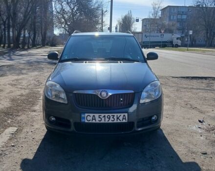 Сірий Шкода Фабія, об'ємом двигуна 1.4 л та пробігом 200 тис. км за 5900 $, фото 1 на Automoto.ua