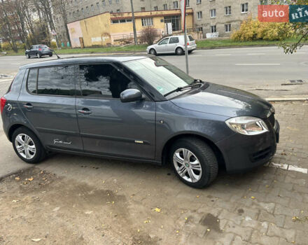 Серый Шкода Фабия, объемом двигателя 1.2 л и пробегом 212 тыс. км за 5245 $, фото 1 на Automoto.ua