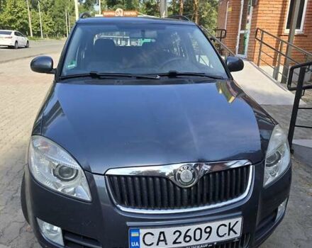 Сірий Шкода Фабія, об'ємом двигуна 1.6 л та пробігом 219 тис. км за 7300 $, фото 1 на Automoto.ua
