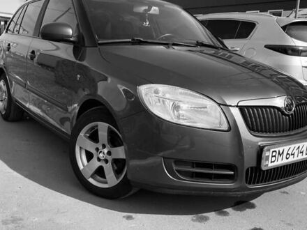 Шкода Фабия 2009 в Конотопе на Automoto.ua Серый Шкода Фабия, объемом двигателя 1.4 л и пробегом 188 тыс. км за 5500 $, фото 1 на Automoto.ua