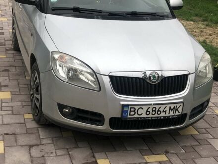Сірий Шкода Фабія, об'ємом двигуна 1.2 л та пробігом 164 тис. км за 5000 $, фото 1 на Automoto.ua