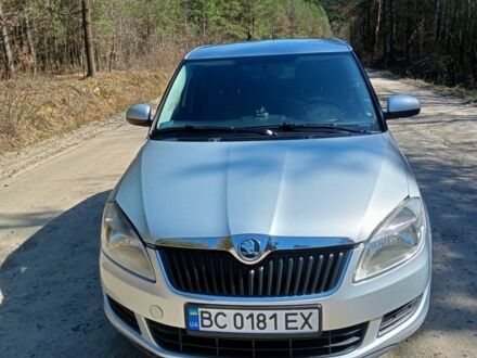 Сірий Шкода Фабія, об'ємом двигуна 1.6 л та пробігом 240 тис. км за 5500 $, фото 1 на Automoto.ua