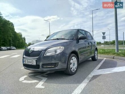 Шкода Фабия 2010 в Виннице на Automoto.ua Серый Шкода Фабия, объемом двигателя 1.2 л и пробегом 205 тыс. км за 4600 $, фото 1 на Automoto.ua