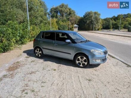 Сірий Шкода Фабія, об'ємом двигуна 1.39 л та пробігом 162 тис. км за 4000 $, фото 1 на Automoto.ua