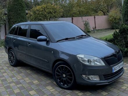 Серый Шкода Фабия, объемом двигателя 1.6 л и пробегом 373 тыс. км за 5199 $, фото 1 на Automoto.ua