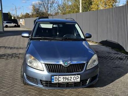 Серый Шкода Фабия, объемом двигателя 1.6 л и пробегом 202 тыс. км за 5200 $, фото 1 на Automoto.ua