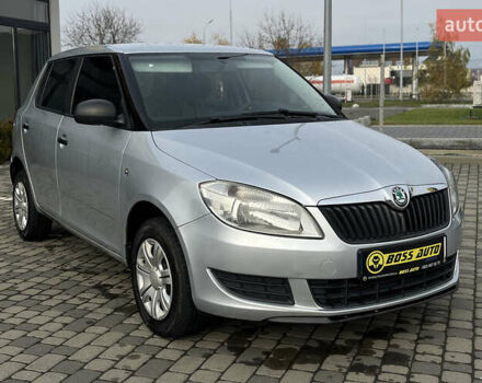 Сірий Шкода Фабія, об'ємом двигуна 1.6 л та пробігом 283 тис. км за 5800 $, фото 1 на Automoto.ua