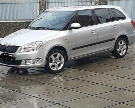 Серый Шкода Фабия, объемом двигателя 1.2 л и пробегом 190 тыс. км за 6200 $, фото 1 на Automoto.ua