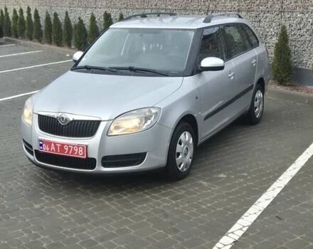 Сірий Шкода Фабія, об'ємом двигуна 1.4 л та пробігом 196 тис. км за 5850 $, фото 1 на Automoto.ua