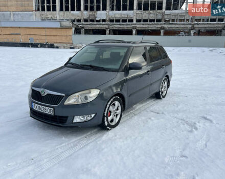Серый Шкода Фабия, объемом двигателя 1.2 л и пробегом 299 тыс. км за 5300 $, фото 1 на Automoto.ua