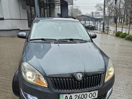 Серый Шкода Фабия, объемом двигателя 1.6 л и пробегом 276 тыс. км за 6150 $, фото 1 на Automoto.ua