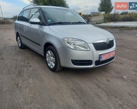 Сірий Шкода Фабія, об'ємом двигуна 1.6 л та пробігом 156 тис. км за 5750 $, фото 1 на Automoto.ua