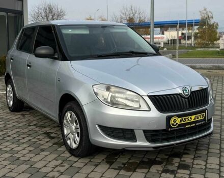 Серый Шкода Фабия, объемом двигателя 1.6 л и пробегом 283 тыс. км за 5800 $, фото 1 на Automoto.ua