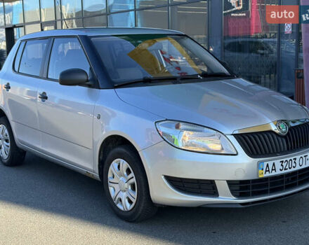 Шкода Фабия 2010 в Киеве на Automoto.ua Серый Шкода Фабия, объемом двигателя 1.2 л и пробегом 146 тыс. км за 4250 $, фото 1 на Automoto.ua