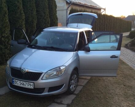 Серый Шкода Фабия, объемом двигателя 1.6 л и пробегом 1000 тыс. км за 4700 $, фото 1 на Automoto.ua