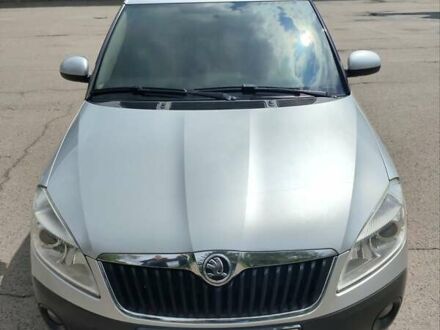 Шкода Фабія 2011 у Кривому Розі на Automoto.ua Сірий Шкода Фабія, об'ємом двигуна 1.6 л та пробігом 227 тис. км за 7500 $, фото 1 на Automoto.ua