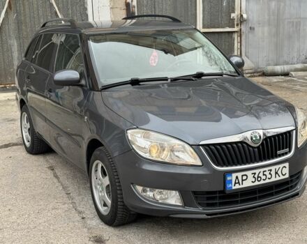 Серый Шкода Фабия, объемом двигателя 1.2 л и пробегом 205 тыс. км за 4900 $, фото 1 на Automoto.ua