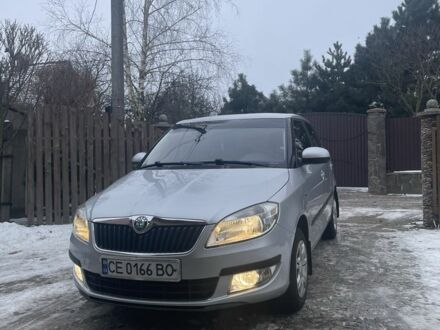 Серый Шкода Фабия, объемом двигателя 1.4 л и пробегом 107 тыс. км за 6200 $, фото 1 на Automoto.ua