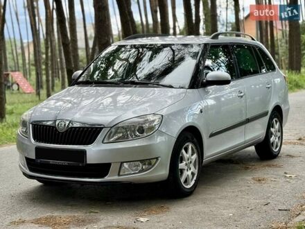 Шкода Фабия 2011 в Киеве на Automoto.ua Серый Шкода Фабия, объемом двигателя 1.4 л и пробегом 147 тыс. км за 6550 $, фото 1 на Automoto.ua