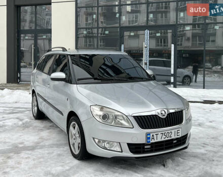 Сірий Шкода Фабія, об'ємом двигуна 1.2 л та пробігом 197 тис. км за 6100 $, фото 1 на Automoto.ua