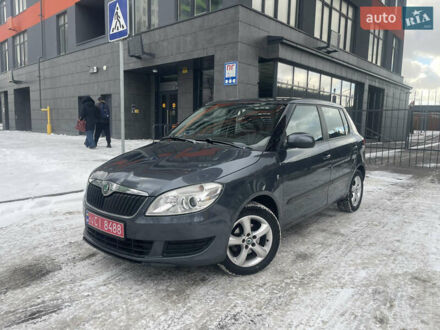 Серый Шкода Фабия, объемом двигателя 1.2 л и пробегом 127 тыс. км за 5999 $, фото 1 на Automoto.ua