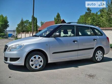 Шкода Фабія 2011 у Вінниці на Automoto.ua Сірий Шкода Фабія, об'ємом двигуна 1.4 л та пробігом 163 тис. км за 6000 $, фото 1 на Automoto.ua