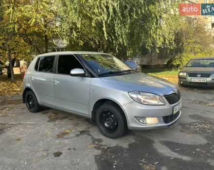 Сірий Шкода Фабія, об'ємом двигуна 1.4 л та пробігом 258 тис. км за 5200 $, фото 1 на Automoto.ua