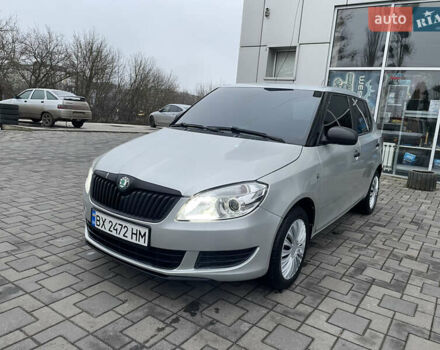 Серый Шкода Фабия, объемом двигателя 1.2 л и пробегом 271 тыс. км за 4100 $, фото 1 на Automoto.ua