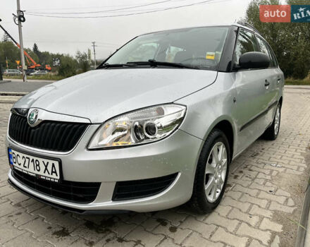Серый Шкода Фабия, объемом двигателя 1.2 л и пробегом 160 тыс. км за 5850 $, фото 1 на Automoto.ua