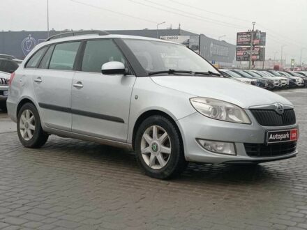 Серый Шкода Фабия, объемом двигателя 1.6 л и пробегом 304 тыс. км за 5490 $, фото 1 на Automoto.ua