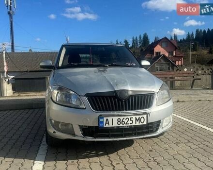 Серый Шкода Фабия, объемом двигателя 1.4 л и пробегом 278 тыс. км за 3500 $, фото 1 на Automoto.ua