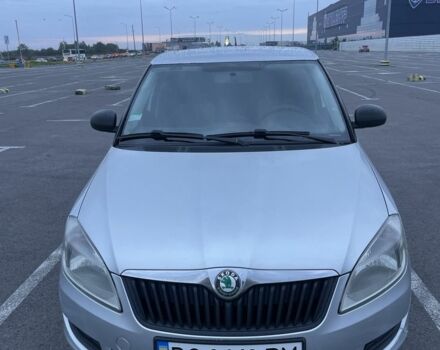 Серый Шкода Фабия, объемом двигателя 1.6 л и пробегом 340 тыс. км за 5650 $, фото 1 на Automoto.ua