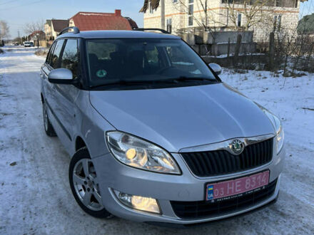 Сірий Шкода Фабія, об'ємом двигуна 1.2 л та пробігом 210 тис. км за 5999 $, фото 1 на Automoto.ua