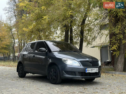 Сірий Шкода Фабія, об'ємом двигуна 1.2 л та пробігом 151 тис. км за 5700 $, фото 1 на Automoto.ua