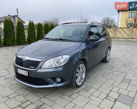 Серый Шкода Фабия, объемом двигателя 1.4 л и пробегом 219 тыс. км за 8000 $, фото 1 на Automoto.ua