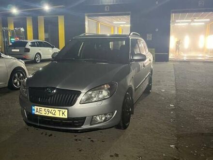 Сірий Шкода Фабія, об'ємом двигуна 1.6 л та пробігом 345 тис. км за 6000 $, фото 1 на Automoto.ua