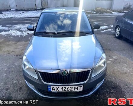 Сірий Шкода Фабія, об'ємом двигуна 1.4 л та пробігом 209 тис. км за 5000 $, фото 1 на Automoto.ua