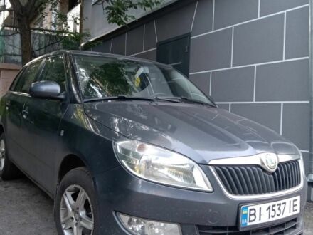 Шкода Фабия 2012 в Полтаве на Automoto.ua Серый Шкода Фабия, объемом двигателя 1.4 л и пробегом 167 тыс. км за 6100 $, фото 1 на Automoto.ua