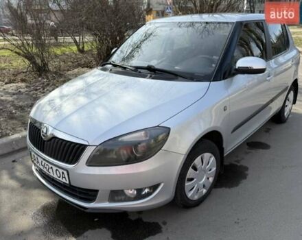 Сірий Шкода Фабія, об'ємом двигуна 1.39 л та пробігом 183 тис. км за 7200 $, фото 1 на Automoto.ua
